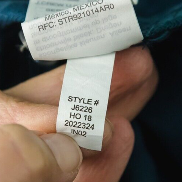 Point Sur Size 4 Blue Swiss Dot Textured Ruffle Button Popover Long Sleeve Top - Picture 5 of 6